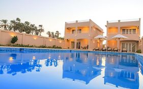 Royal Nile Villa - Pool View Apartment 1